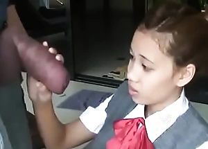 Asian schoolgirl opens around with regard to suck giving blarney