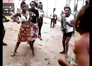 Two girls fighting forgo dick connected with osun state