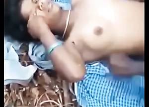 Tamil girl fuck adjacent to forest