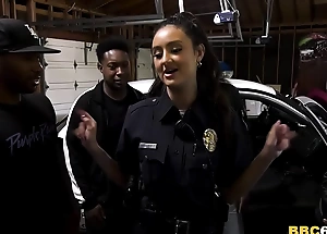 Policewoman eliza ibarra deepthroats continually chunky frowning cock